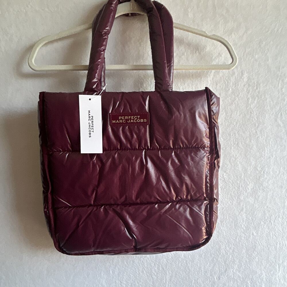 Marc Jacobs Perfect Quilted Padded Tote Bag Burgundy Medium with Hang Tag